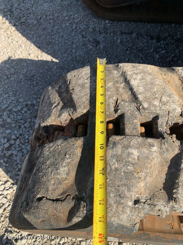 image for item MM9734 2004 Bobcat 435G  mini excavator