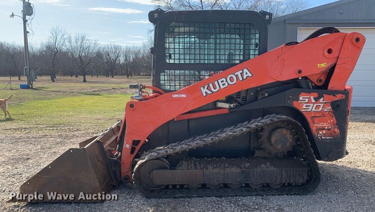 image for item MM9735 2014 Kubota SVL90-2  tracked skid steer loader