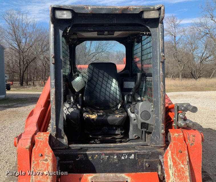 2014 Kubota SVL902 tracked skid steer loader in Oologah, OK Item