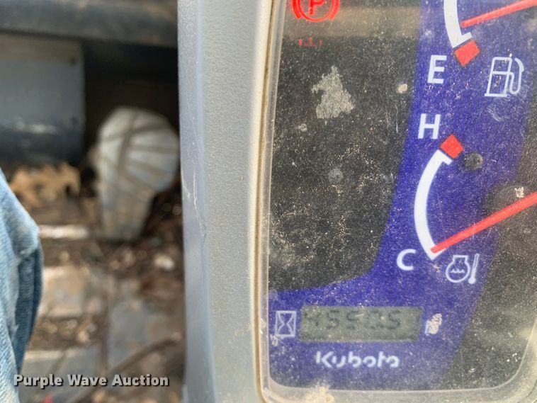 image for item MM9735 2014 Kubota SVL90-2  tracked skid steer loader