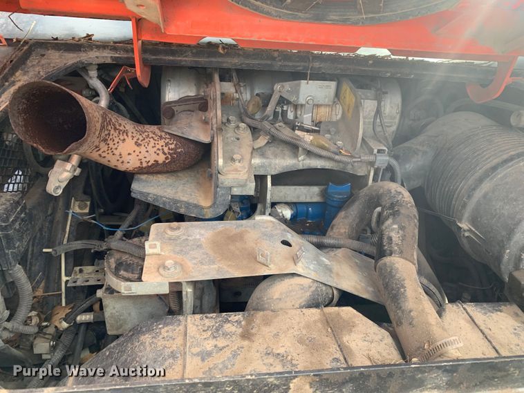 image for item MM9735 2014 Kubota SVL90-2  tracked skid steer loader