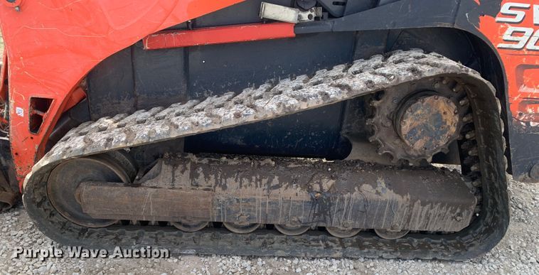 image for item MM9735 2014 Kubota SVL90-2  tracked skid steer loader