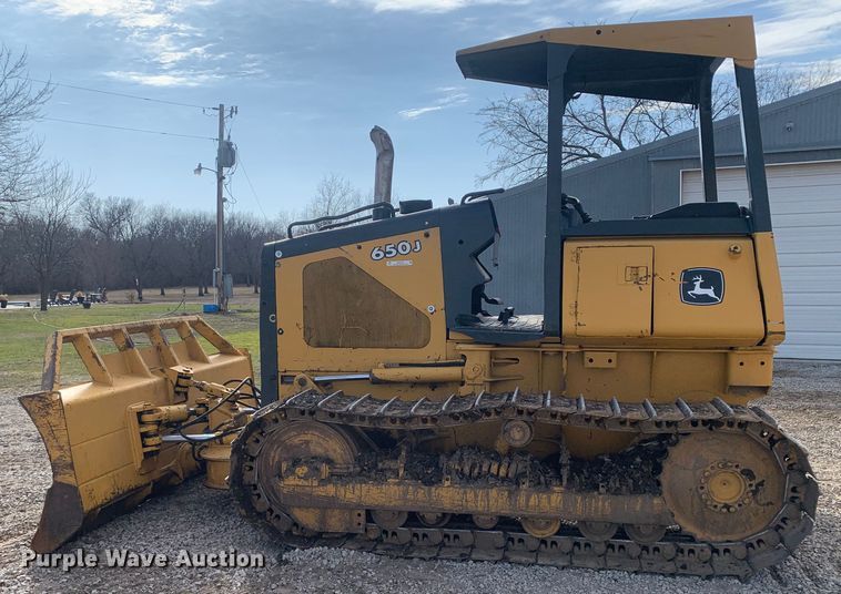image for item MM9736 2007 John Deere 650J  dozer