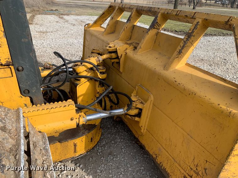 image for item MM9736 2007 John Deere 650J  dozer