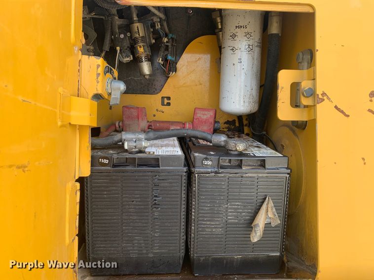 image for item MM9736 2007 John Deere 650J  dozer