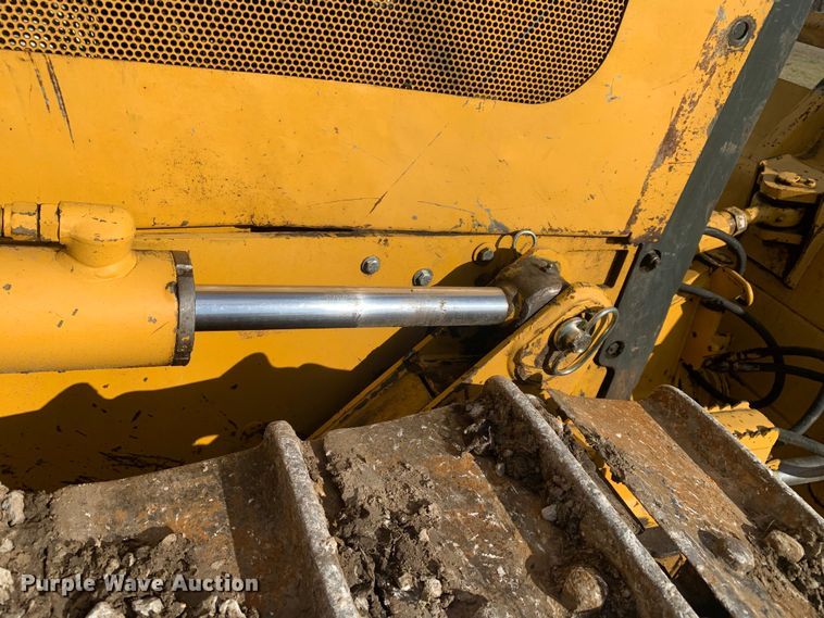 image for item MM9736 2007 John Deere 650J  dozer