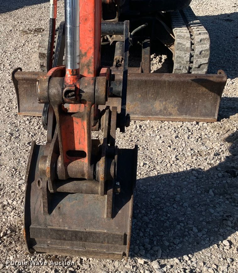 image for item MM9737 2014 Kubota KX91-3S2  mini excavator