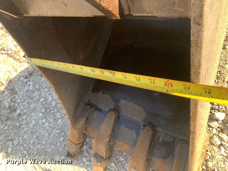 image for item MM9737 2014 Kubota KX91-3S2  mini excavator