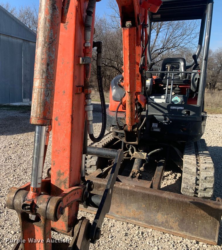 image for item MM9737 2014 Kubota KX91-3S2  mini excavator