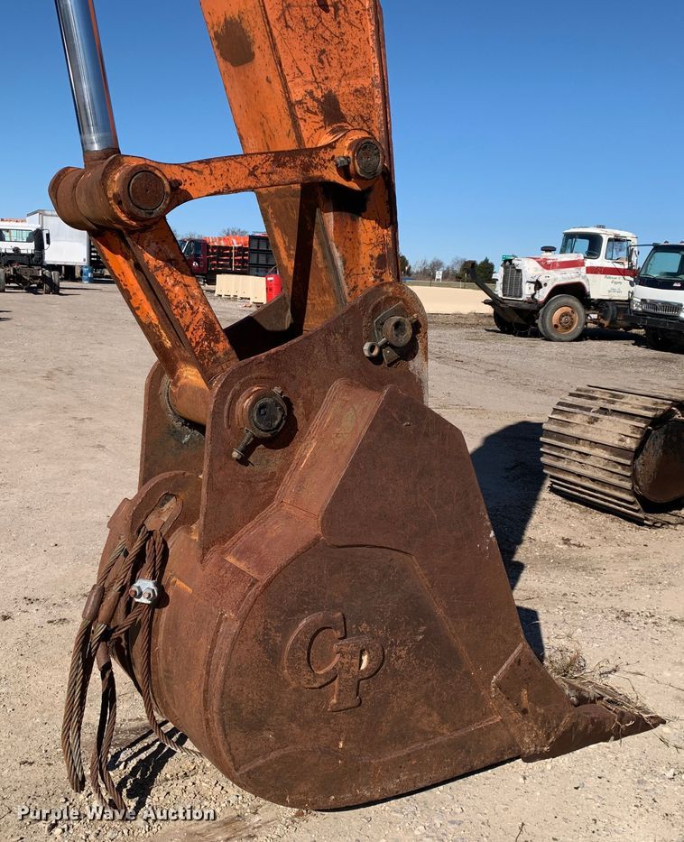 image for item MM9749 1998 Halla HE220LC  excavator