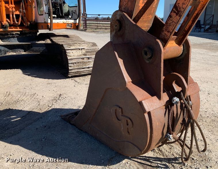 image for item MM9749 1998 Halla HE220LC  excavator