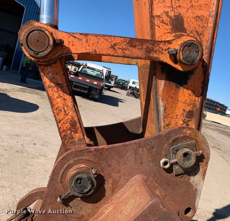 image for item MM9749 1998 Halla HE220LC  excavator