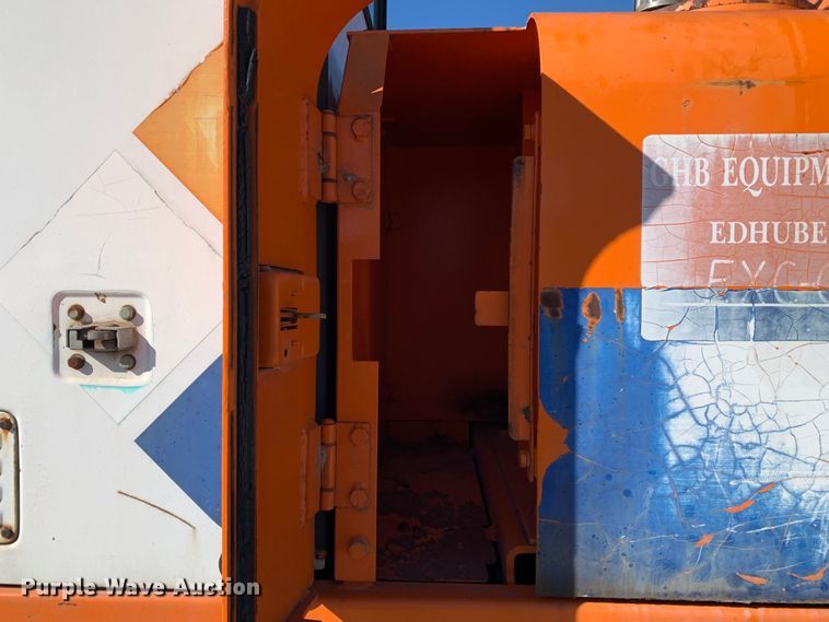 image for item MM9749 1998 Halla HE220LC  excavator