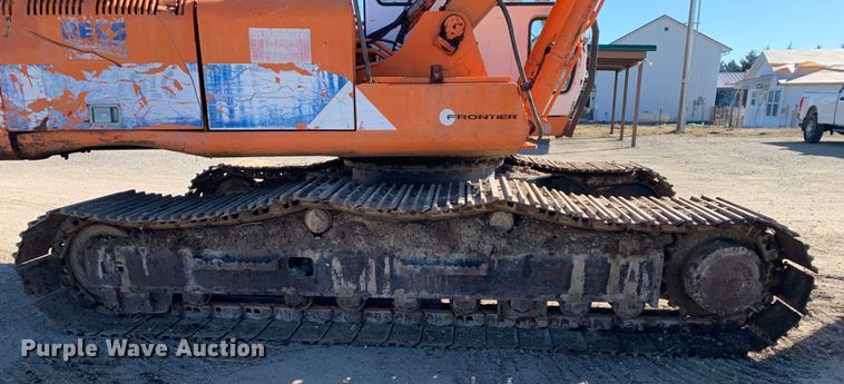 image for item MM9749 1998 Halla HE220LC  excavator