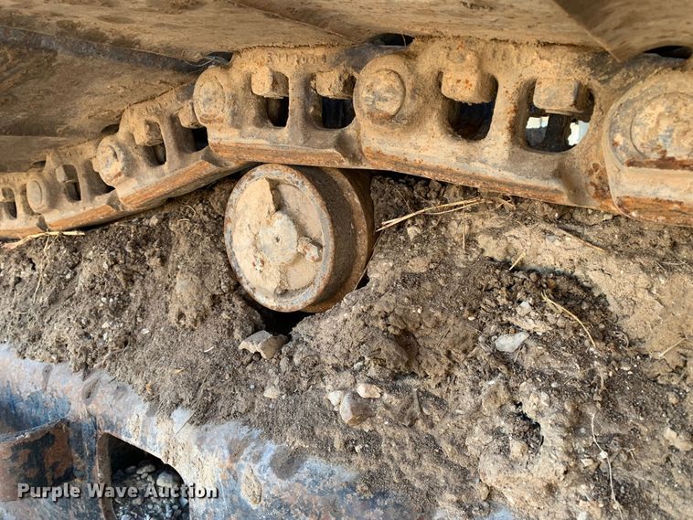 image for item MM9749 1998 Halla HE220LC  excavator