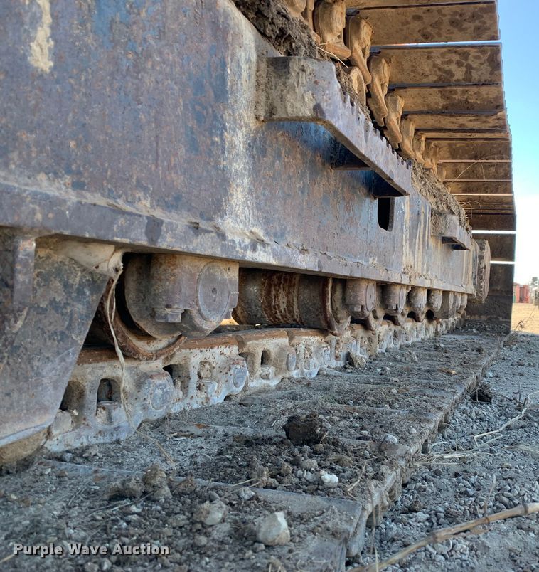 image for item MM9749 1998 Halla HE220LC  excavator