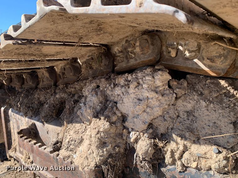 image for item MM9749 1998 Halla HE220LC  excavator