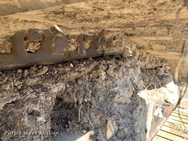 image for item MM9749 1998 Halla HE220LC  excavator