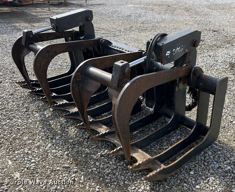 image for item MW9494 Bobcat  skid steer grapple bucket