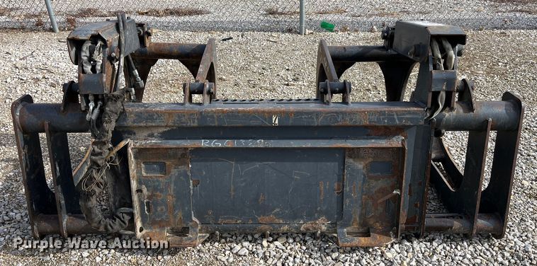 image for item MW9494 Bobcat  skid steer grapple bucket