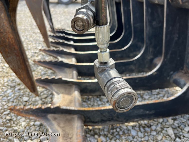 image for item MW9494 Bobcat  skid steer grapple bucket