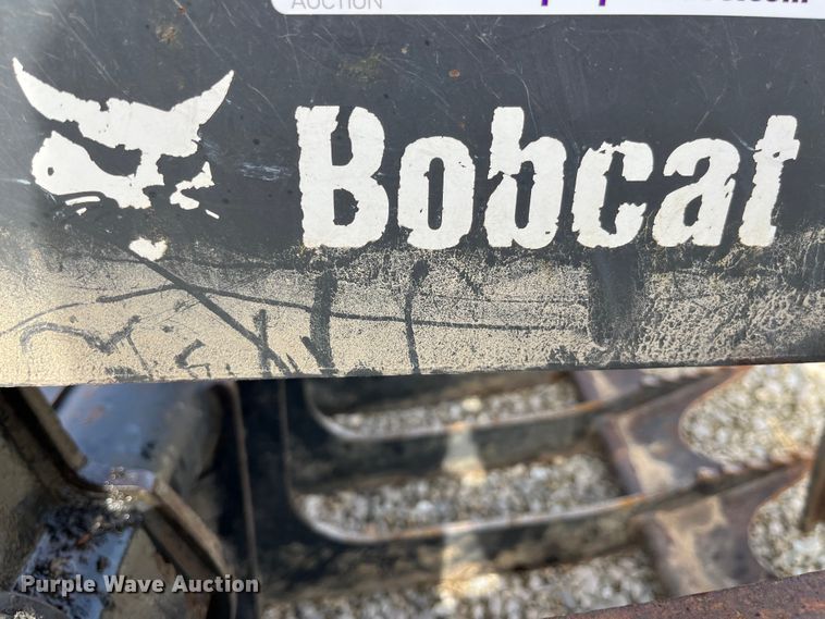 image for item MW9494 Bobcat  skid steer grapple bucket