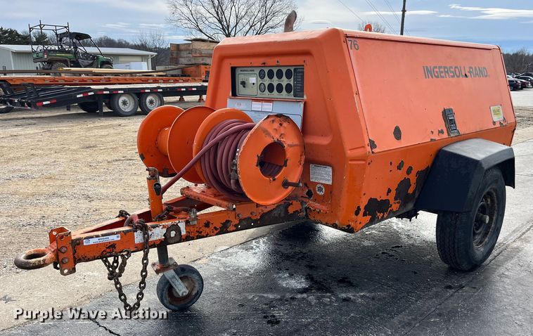 image for item MW9495 1995 Ingersoll Rand P175WJD  air compressor