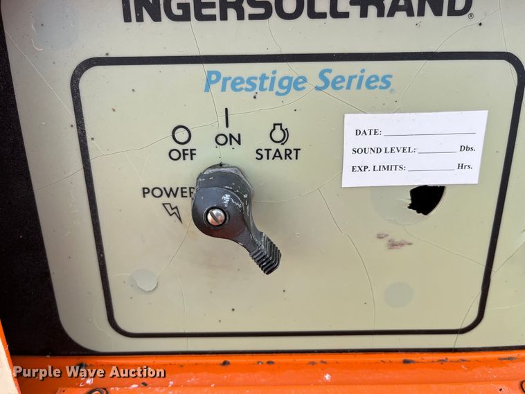 image for item MW9495 1995 Ingersoll Rand P175WJD  air compressor