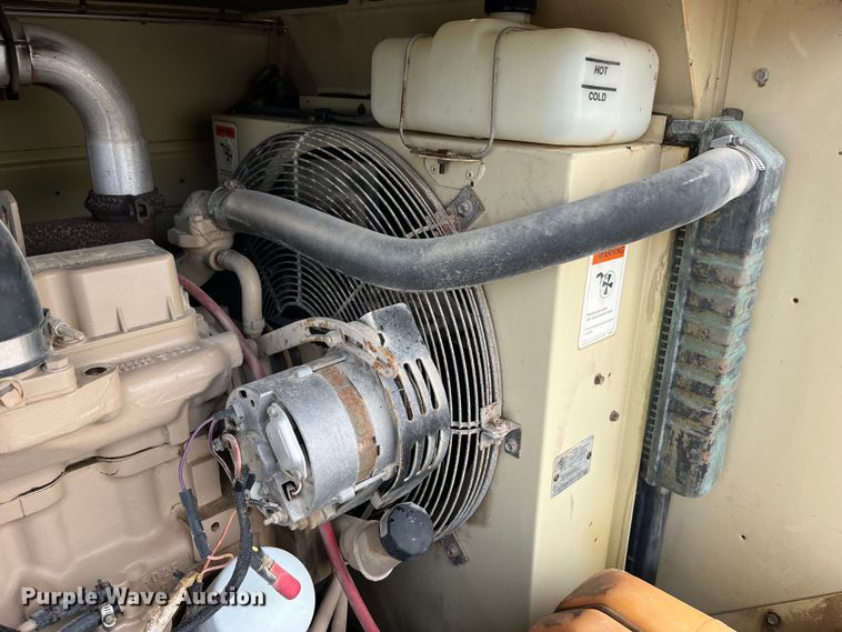 image for item MW9495 1995 Ingersoll Rand P175WJD  air compressor