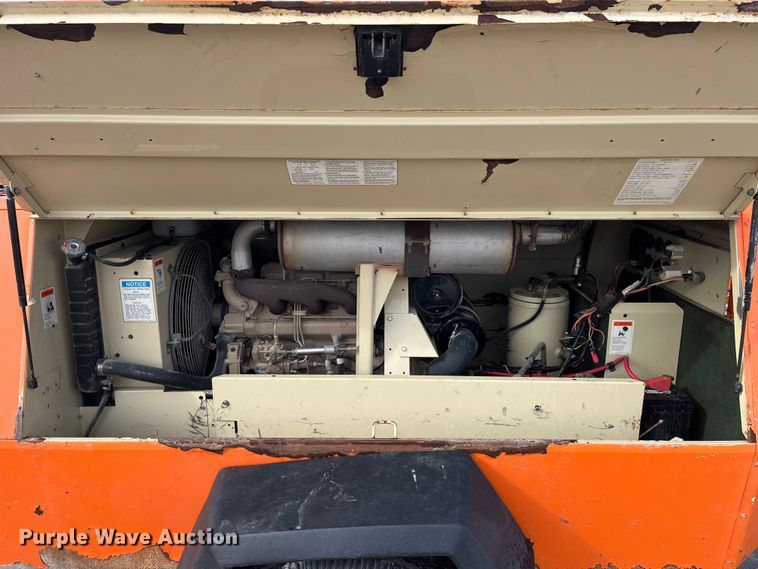 image for item MW9495 1995 Ingersoll Rand P175WJD  air compressor