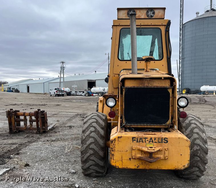 image for item MW9499 1978 Fiat-Allis 605B  wheel loader
