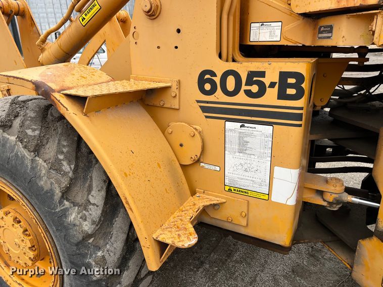 image for item MW9499 1978 Fiat-Allis 605B  wheel loader