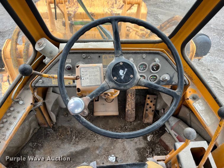 image for item MW9499 1978 Fiat-Allis 605B  wheel loader