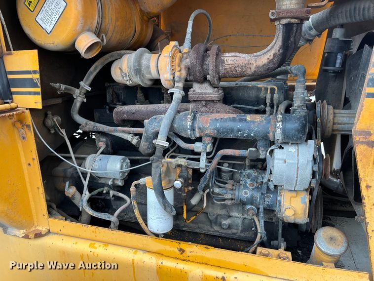 image for item MW9499 1978 Fiat-Allis 605B  wheel loader