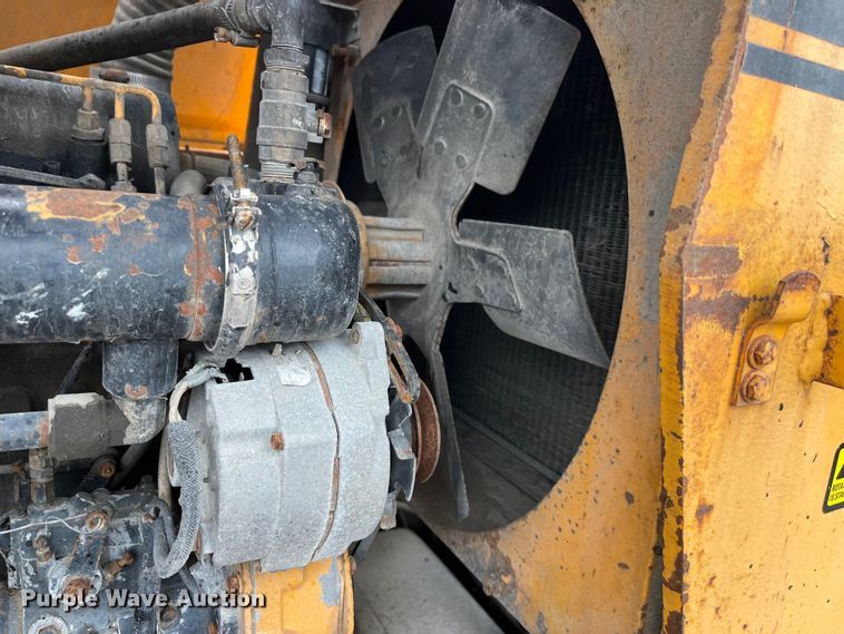 image for item MW9499 1978 Fiat-Allis 605B  wheel loader