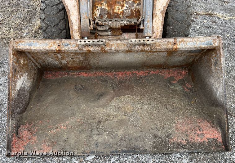 image for item MW9501 2012 Bobcat S630  skid steer loader