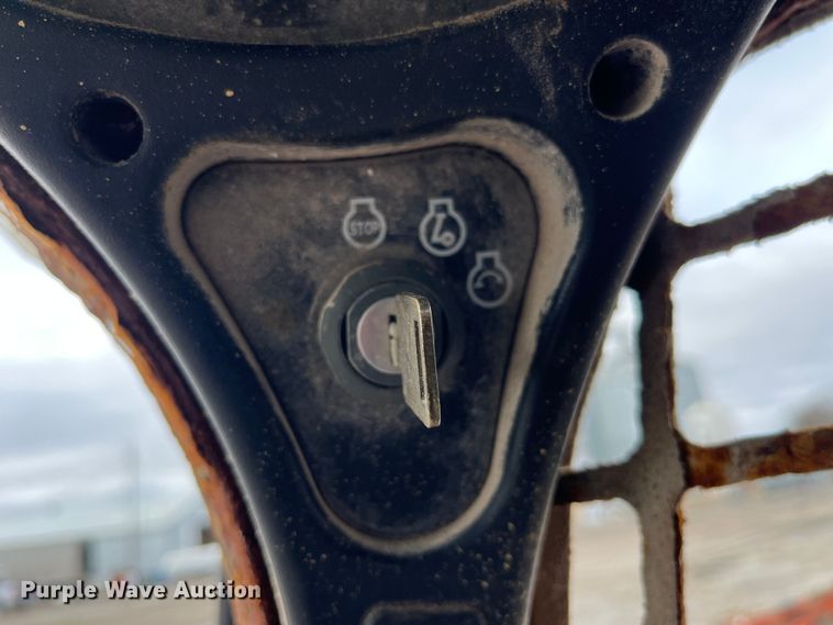 image for item MW9501 2012 Bobcat S630  skid steer loader