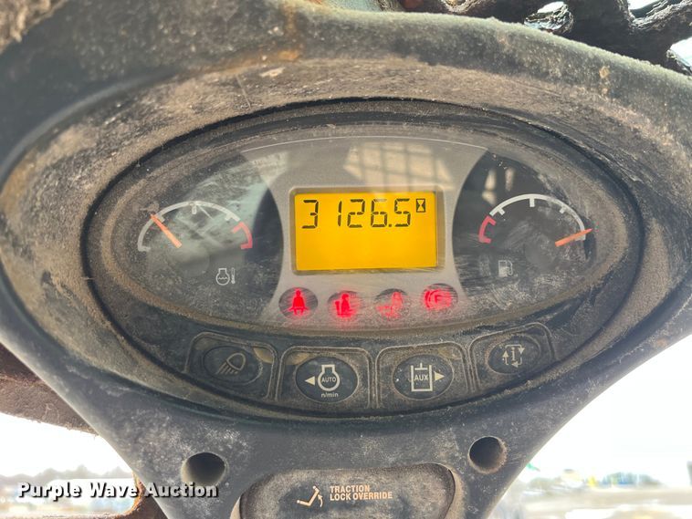 image for item MW9501 2012 Bobcat S630  skid steer loader