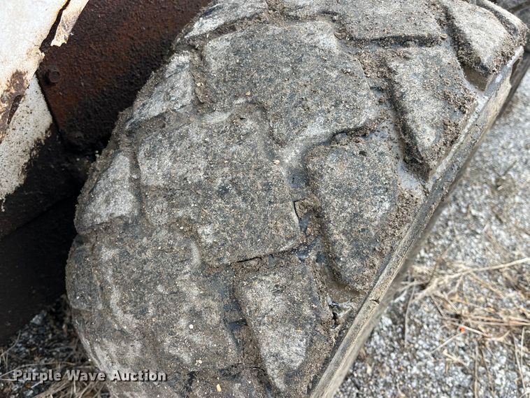 image for item MW9501 2012 Bobcat S630  skid steer loader