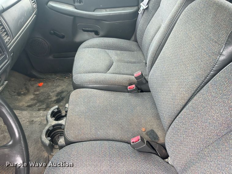 image for item DG5368 2005 Chevrolet Silverado 1500  Ext. Cab pickup truck