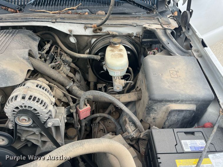 image for item DG5368 2005 Chevrolet Silverado 1500  Ext. Cab pickup truck