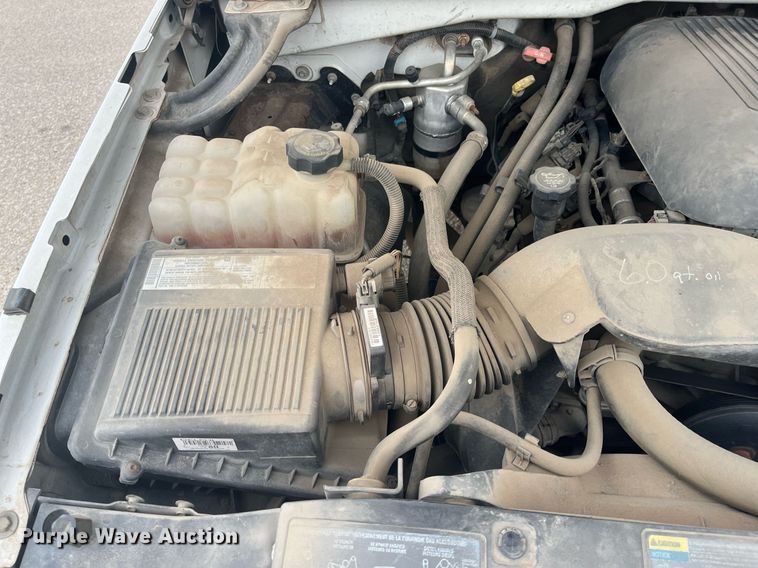 image for item DG5368 2005 Chevrolet Silverado 1500  Ext. Cab pickup truck