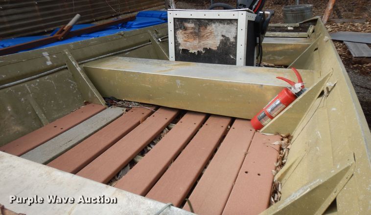 image for item DK7599 Polar Kraft  boat