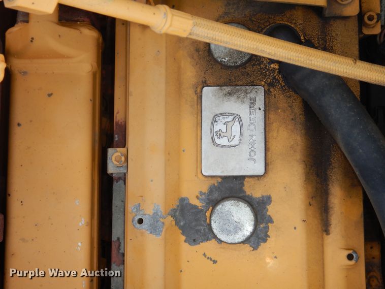 image for item DK7601 2011 John Deere 240DLC  excavator