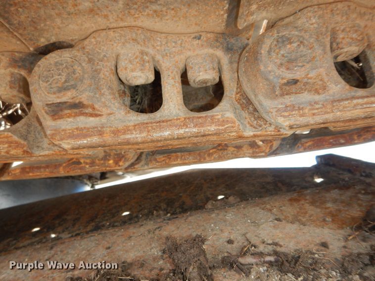 image for item DK7601 2011 John Deere 240DLC  excavator