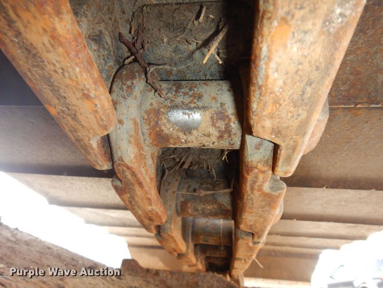 image for item DK7601 2011 John Deere 240DLC  excavator