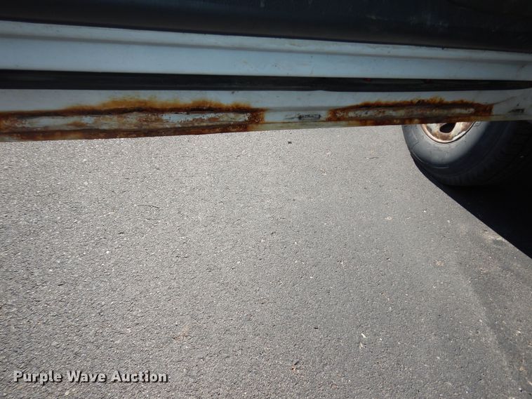 image for item DK7611 2001 Ford F150 XL  pickup truck