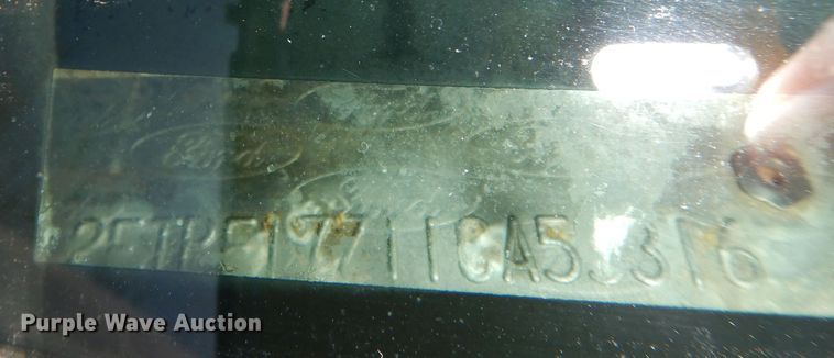 image for item DK7611 2001 Ford F150 XL  pickup truck