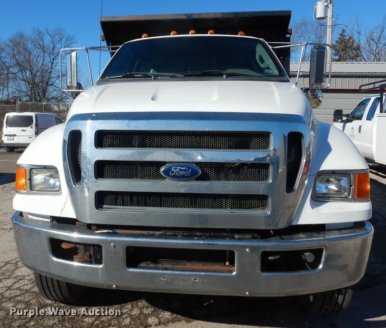 image for item DK7620 2011 Ford F750 Super Duty  dump truck