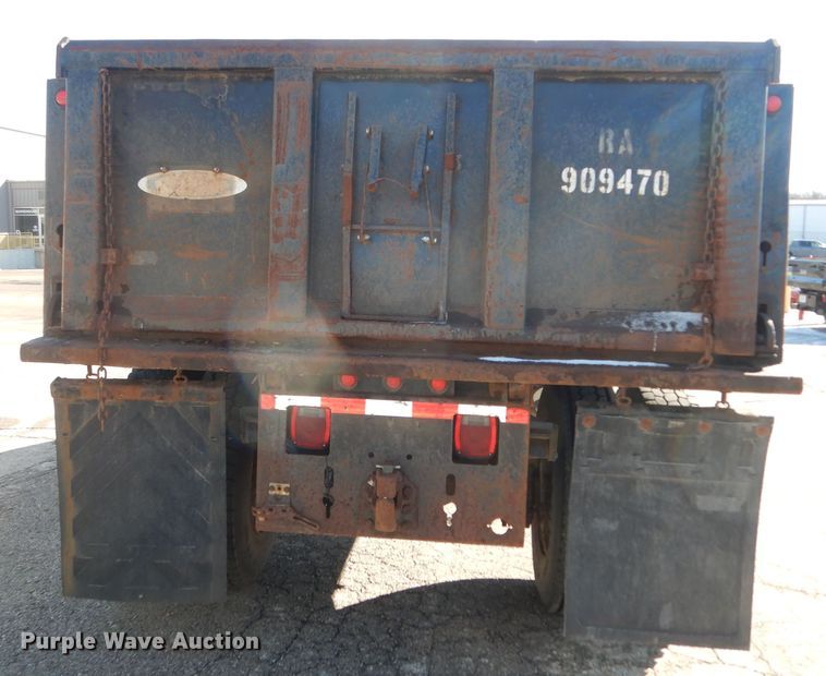 image for item DK7620 2011 Ford F750 Super Duty  dump truck